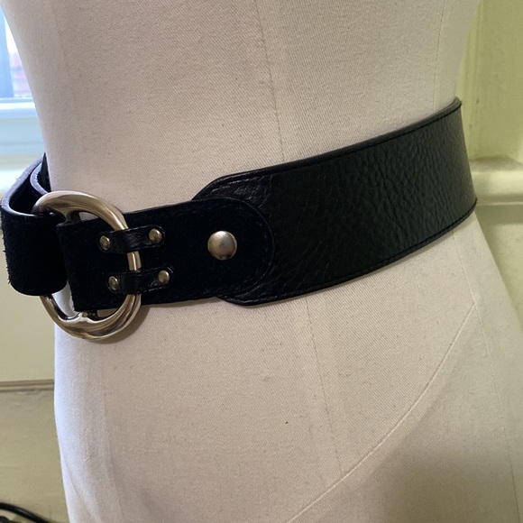 Fossil Black Leather & Suede Waist Belt with Silver Tone Hardware XS - Picture 2 of 16